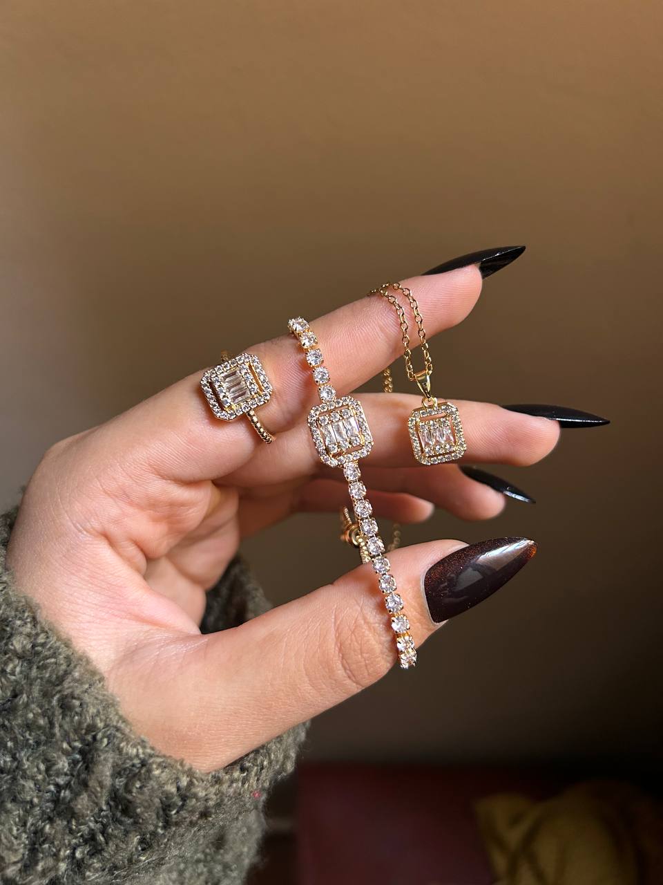 اطقم استاليس تريندي